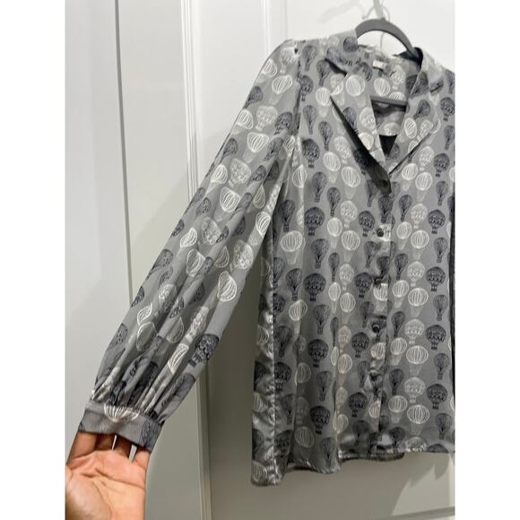 CO Balloon Print Grey Button Down Silk Blouse Sz L - Picture 3 of 6